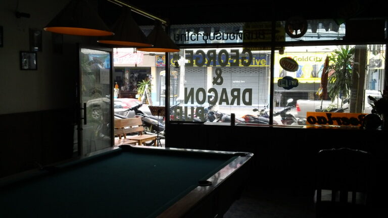 Nightlife Bars Nakhon Ratchasima Korat
