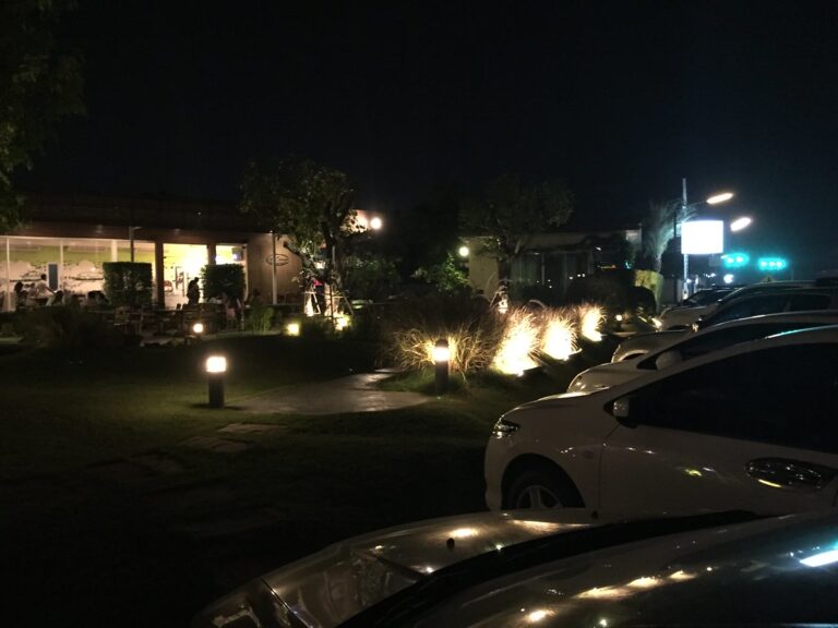 Green Terrace restaurant in Surin